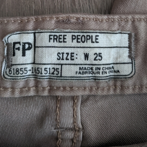 Free People Tan Distressed Skinny Jeans Size 25 - Picture 4 of 7